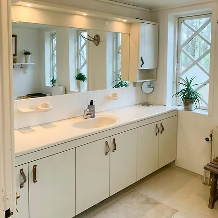 Historic Gamekeeper's House At Castle *